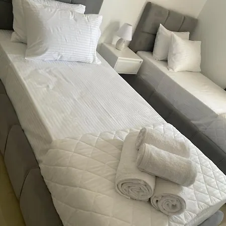 Mane Hotel