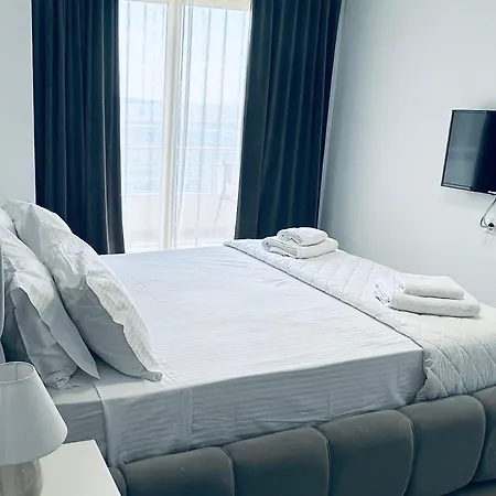 Mane Hotel